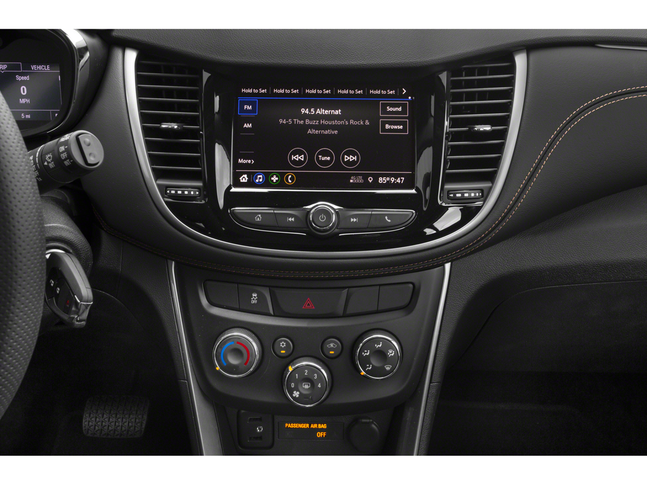 2022 Chevrolet Trax LS - Photo 38