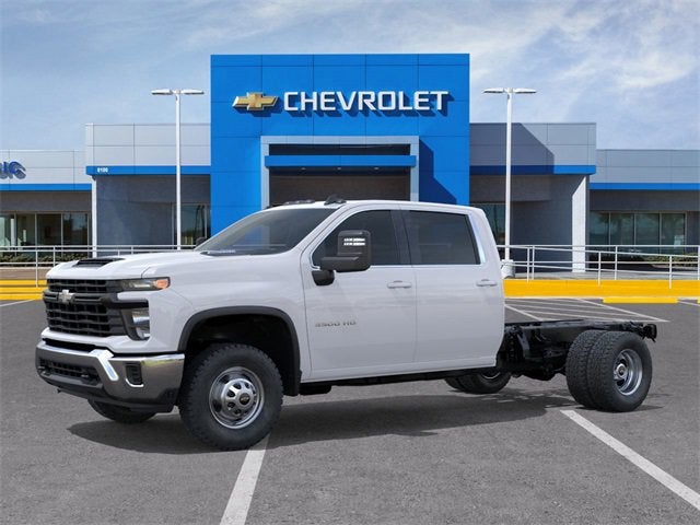 2025 Chevrolet Silverado 3500 HD Chassis Cab Work Truck
