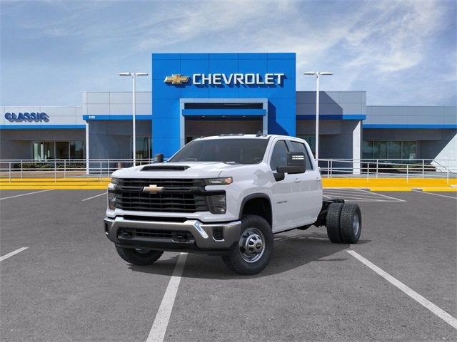2025 Chevrolet Silverado 3500 HD Chassis Cab Work Truck