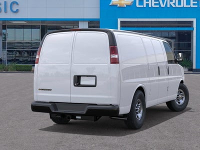 2025 Chevrolet Express Cargo WT