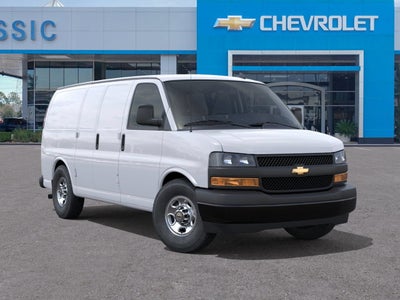 2025 Chevrolet Express Cargo WT