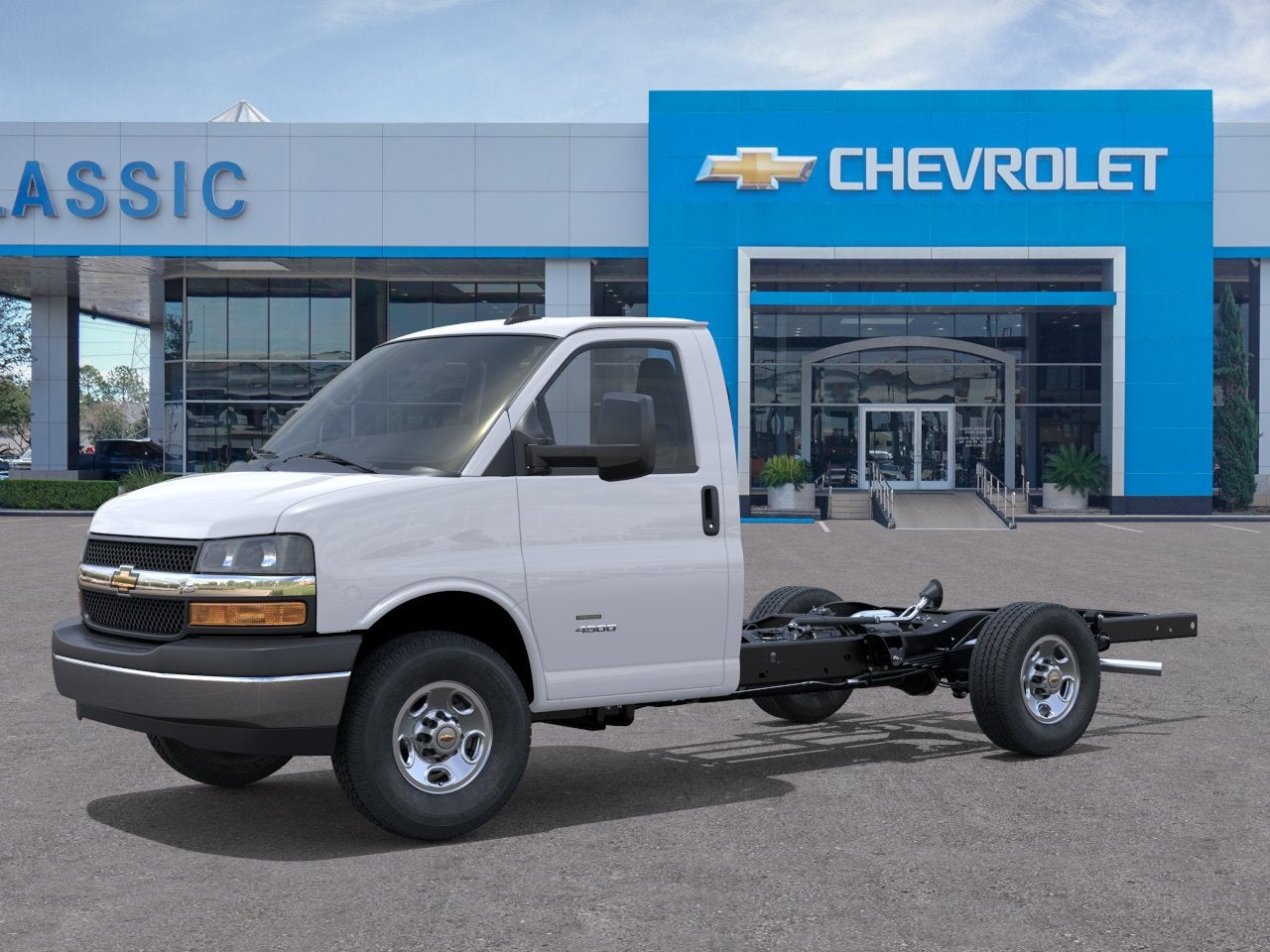 2026 Chevrolet Express Cutaway 3500 1WT