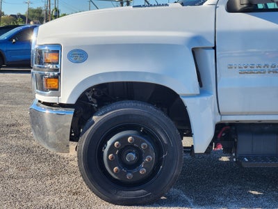 2024 Chevrolet Silverado 5500 HD Work Truck