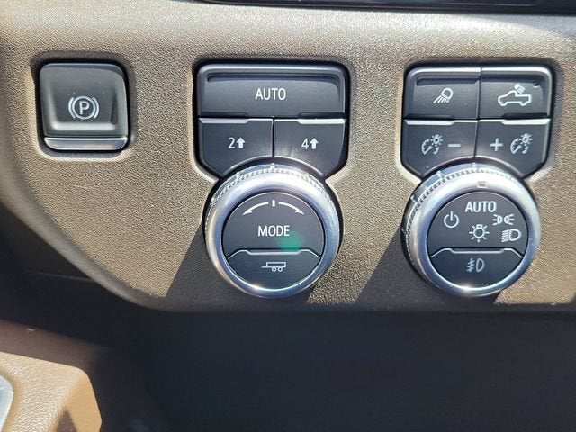 2024 GMC Sierra 1500 SLT - Photo 31