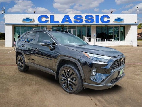 2022 Toyota RAV4 XLE Premium
