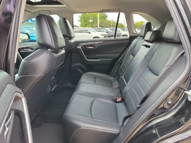 2022 Toyota RAV4 XLE Premium